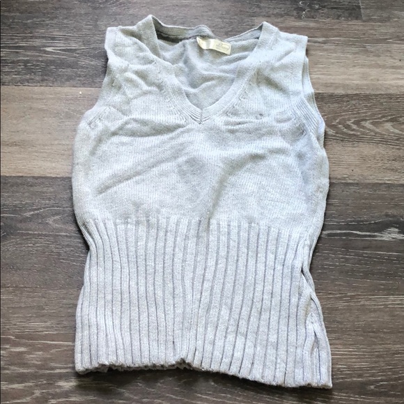 Size XS Gray Old Navy Sweater Vest - Picture 1 of 2